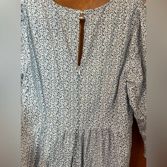Lulus midi blue floral dress. Size L - Picture 6 of 7